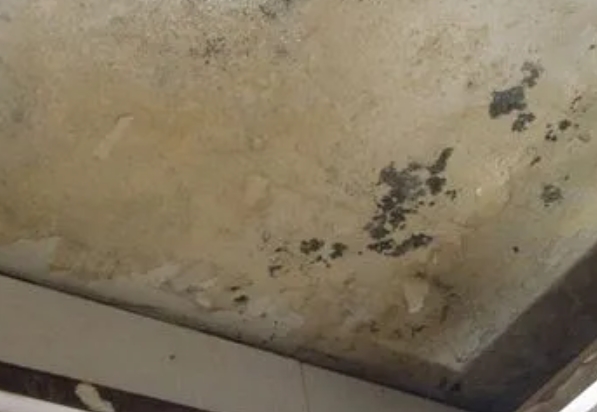 绥化市阳台漏水维修公司分享下绥化市卫生间渗水维修需要注意哪些问题。